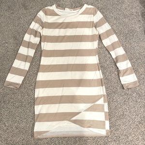Peach Love California cotton long sleeve dress; fits like small